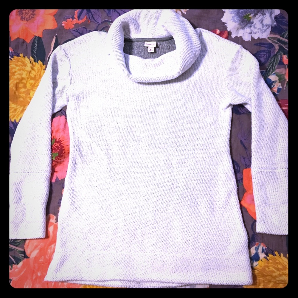 $9 SALE - White Merona turtleneck sweater - M